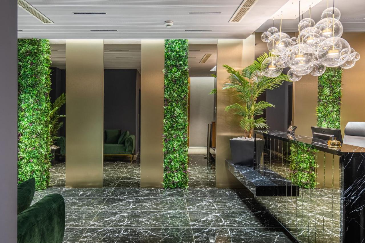Hotel Kristal Focşani Exteriör bild